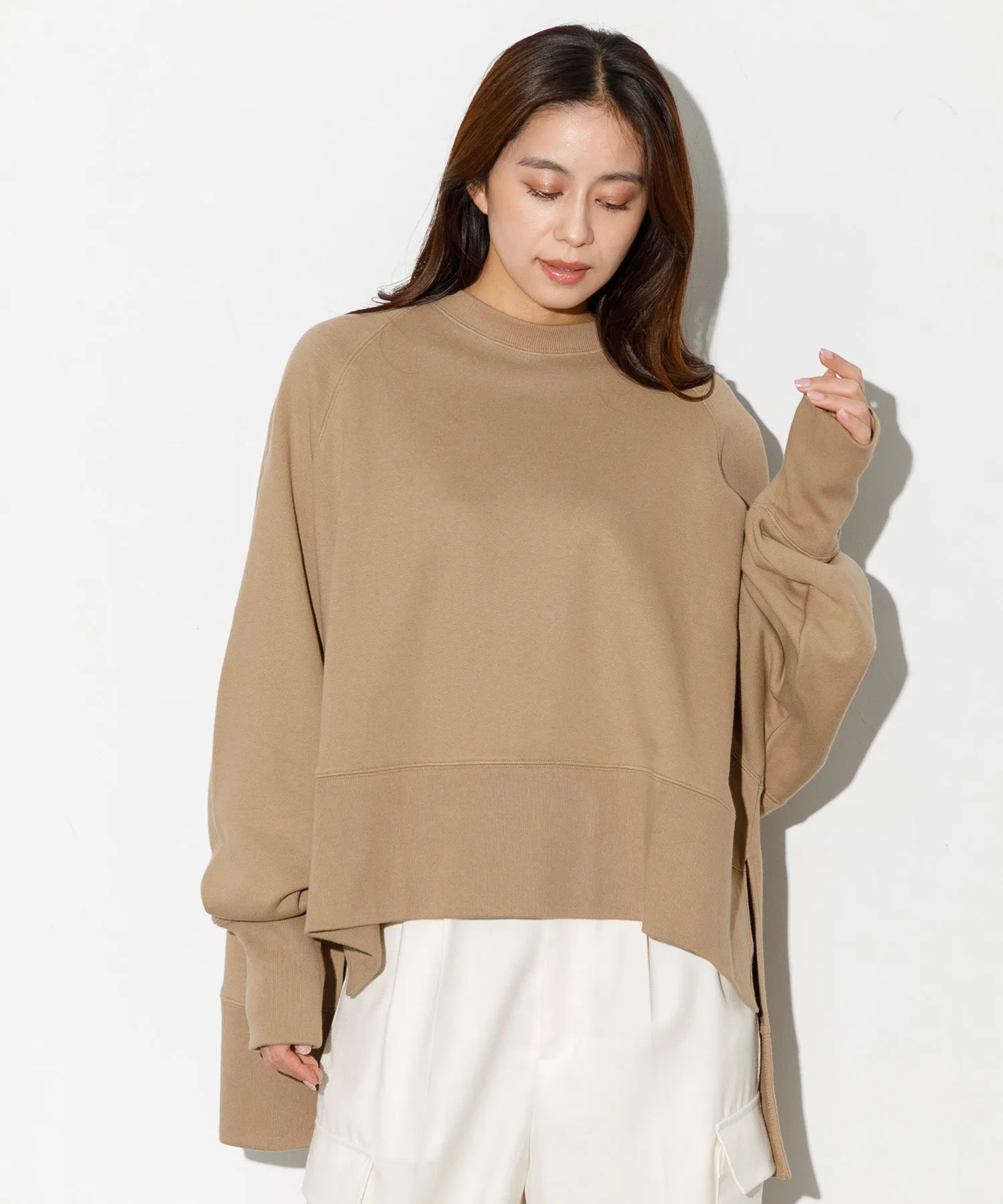 【WOMEN】THE FLATS SIDE SLIT BIG SWEAT