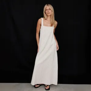 Yara™ | Minimalist Striped Maxi Dress